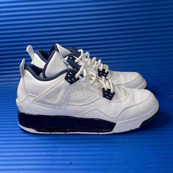 Size 5.5Y- GS Nike Air Jordan 4 Retro Columbia Legend Blue 408452-107 Women’s 7 - Picture 1 of 8